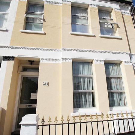 Flexistay Aparthotel Tooting London Exterior photo
